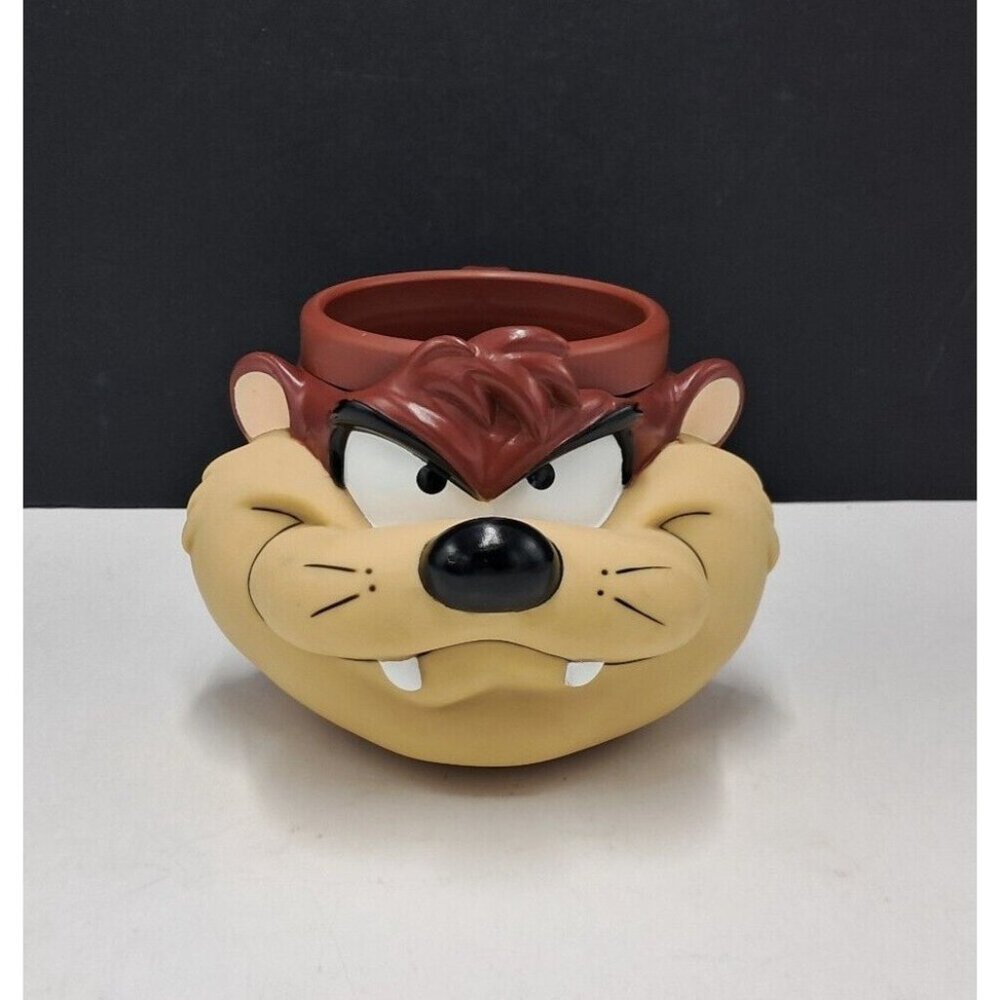 Tasmanian Devil 3D Mug- 1992- 4" High  x 7" Wide-Warner Brothers Looney Tunes